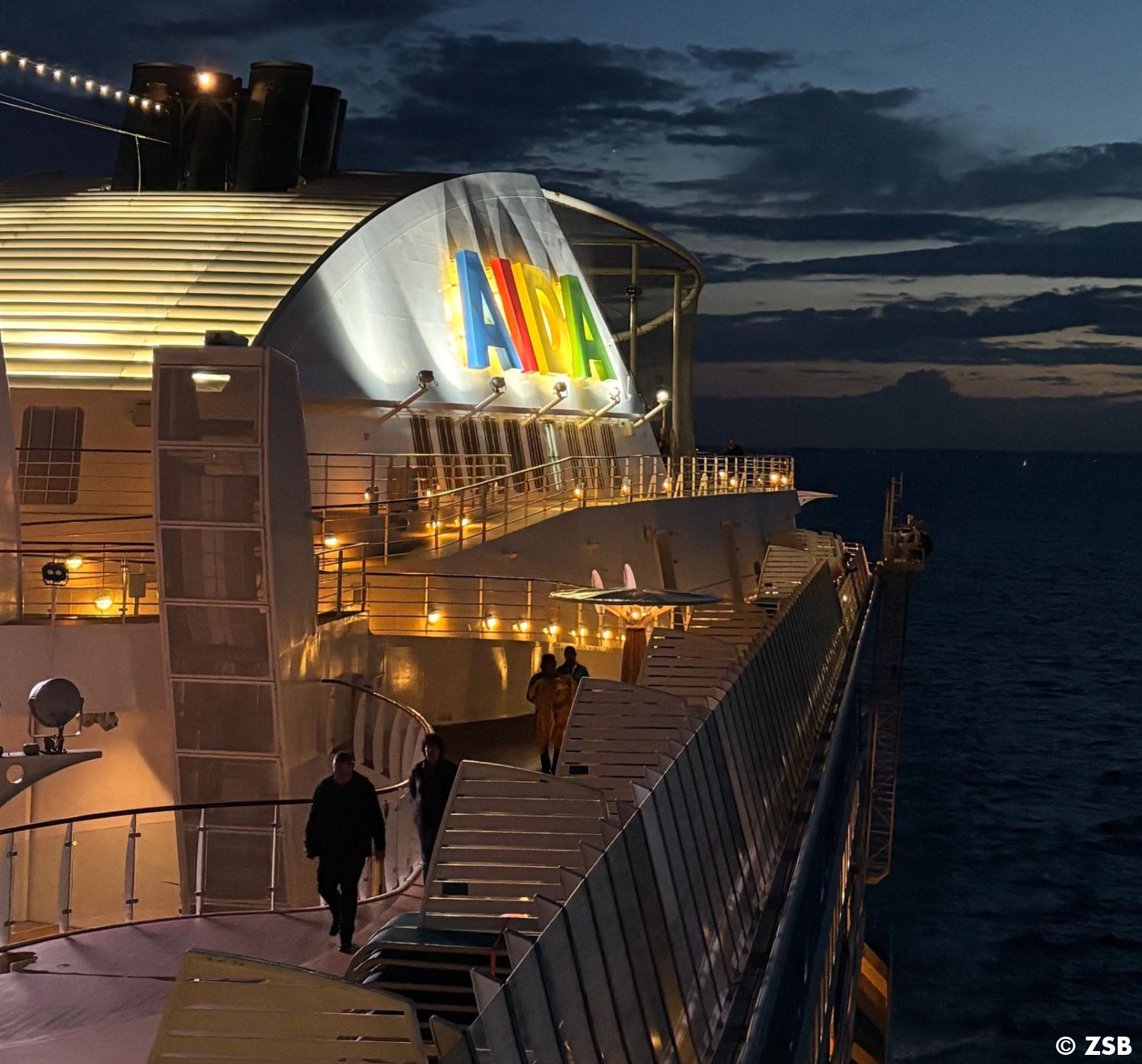 f2387b3b 43bd 4bd0 95e8 a535790a3079   kopie  